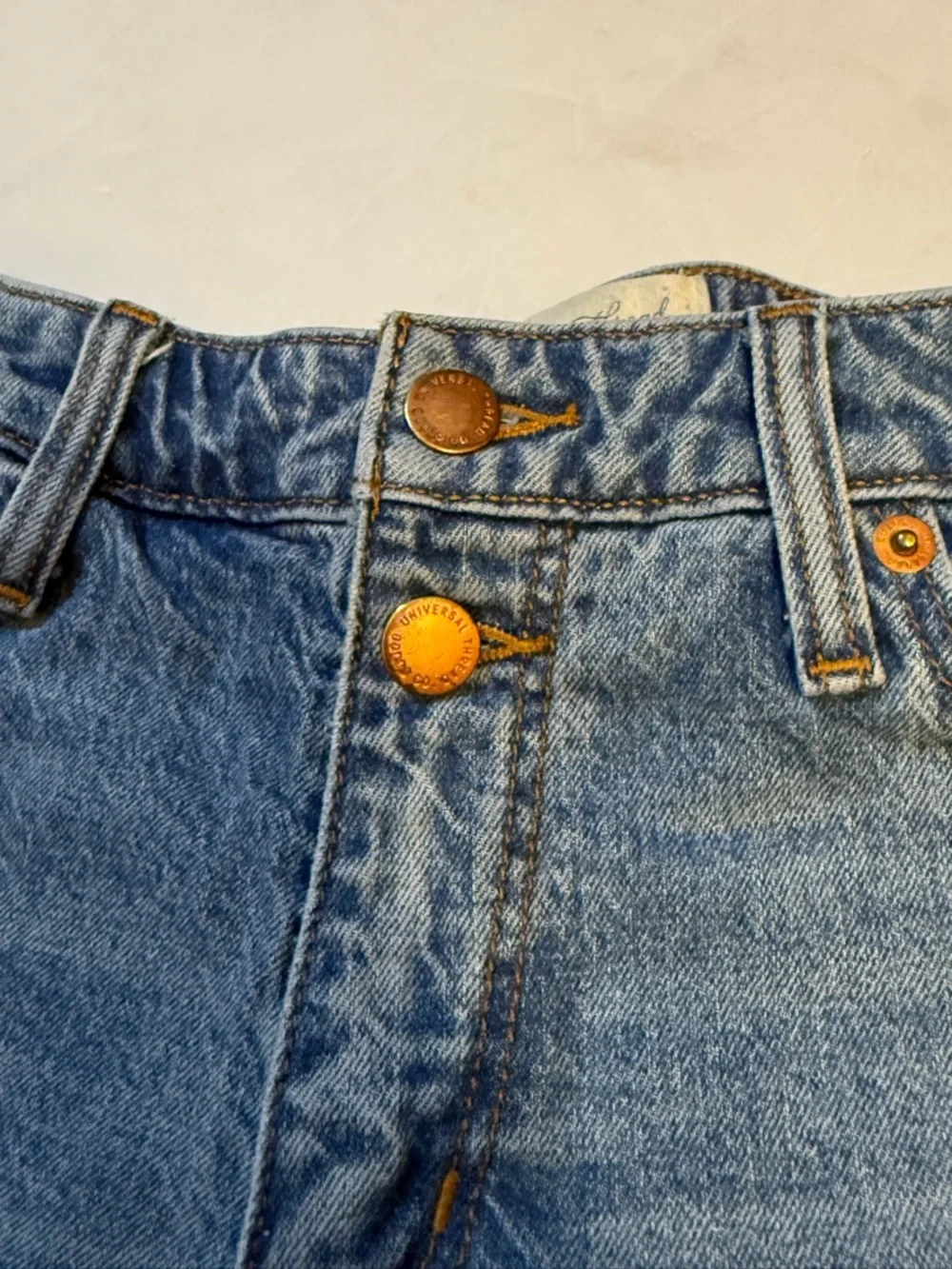 Classic Universal Thread Distressed Blue Denim Women's Shorts - Picture 2 of 6